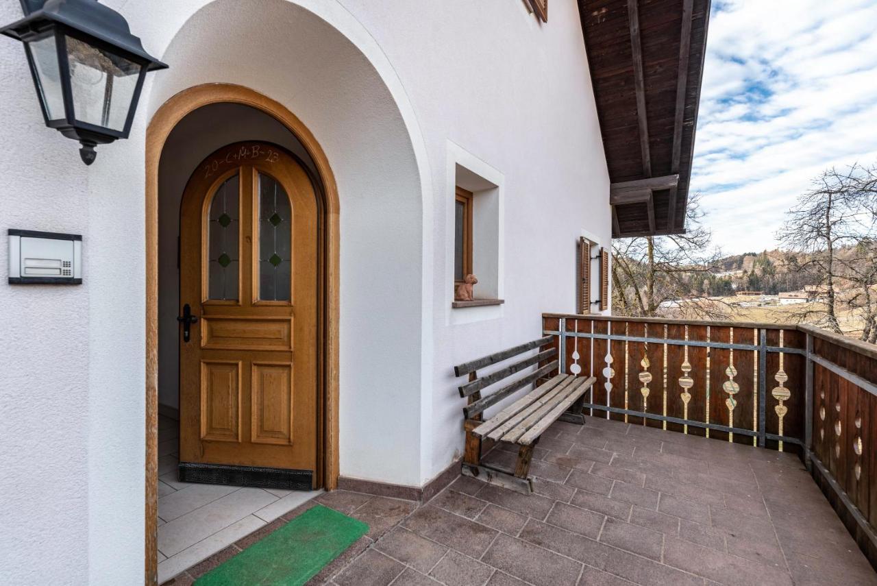 Alpin Farm Linde - Oberweidacherhof Collalbo Zewnętrze zdjęcie